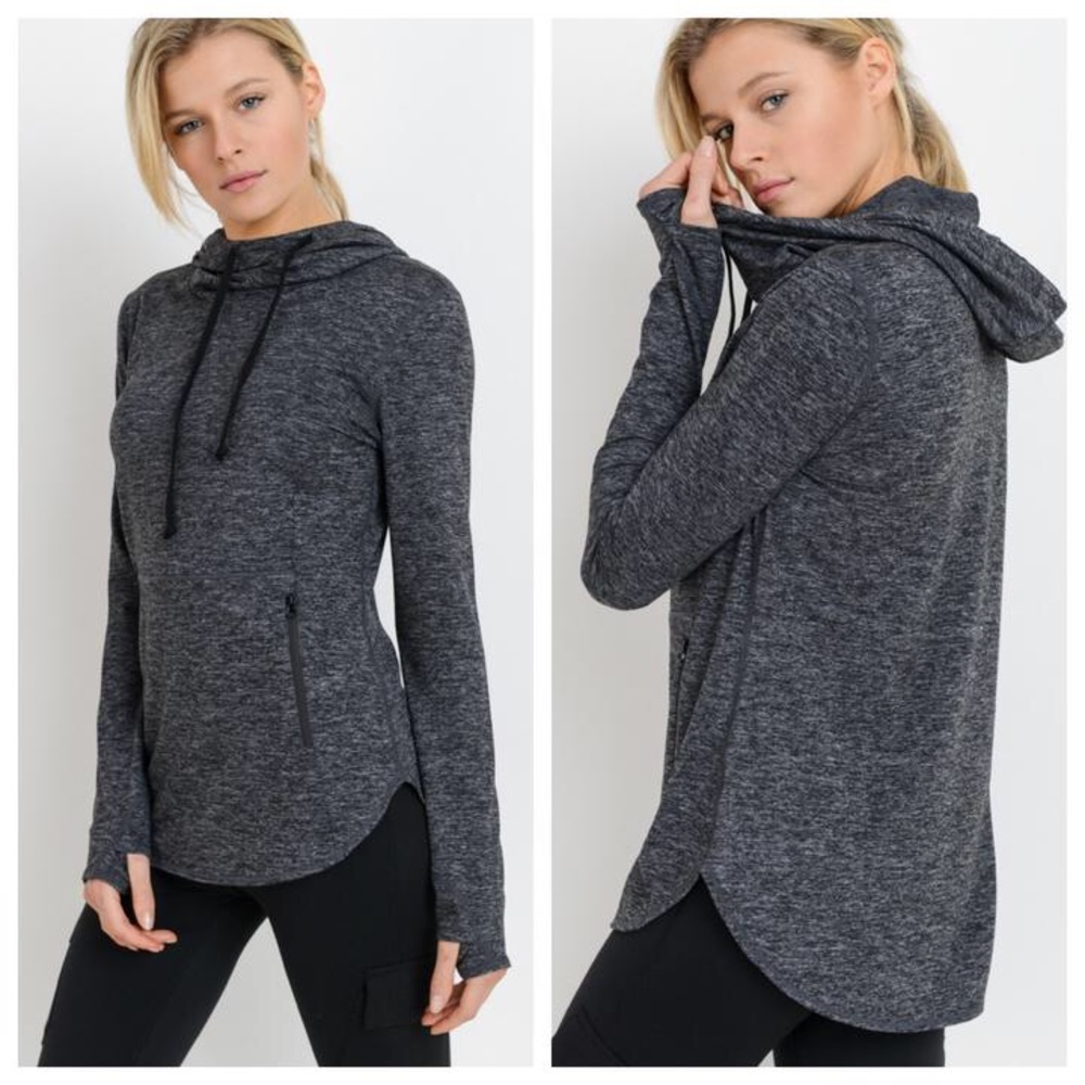 Performance Hooded Pullover